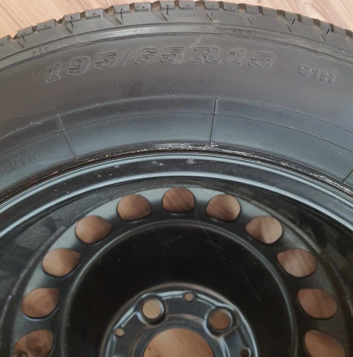 DUNLOP SP SPORT 200 резервна гума за Мерцедес