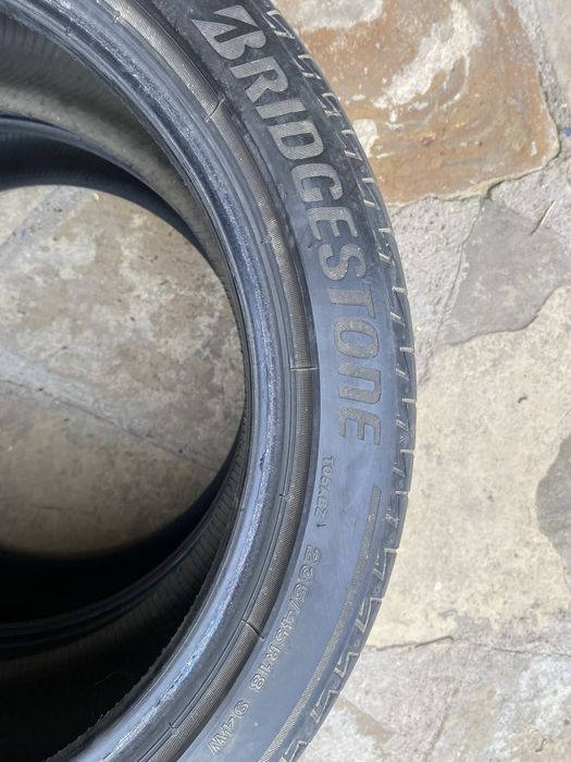 Летние шины 235/45/18