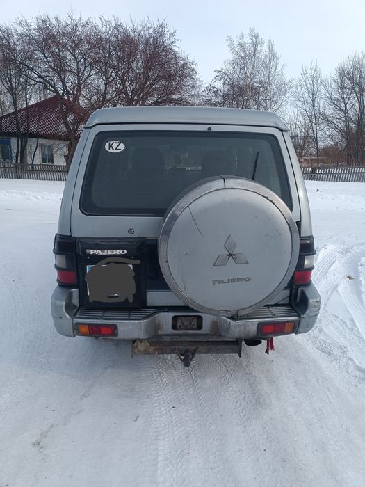 Продам хорошую машину