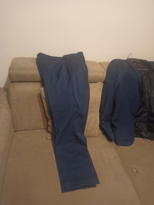 Vand costum barbatesc