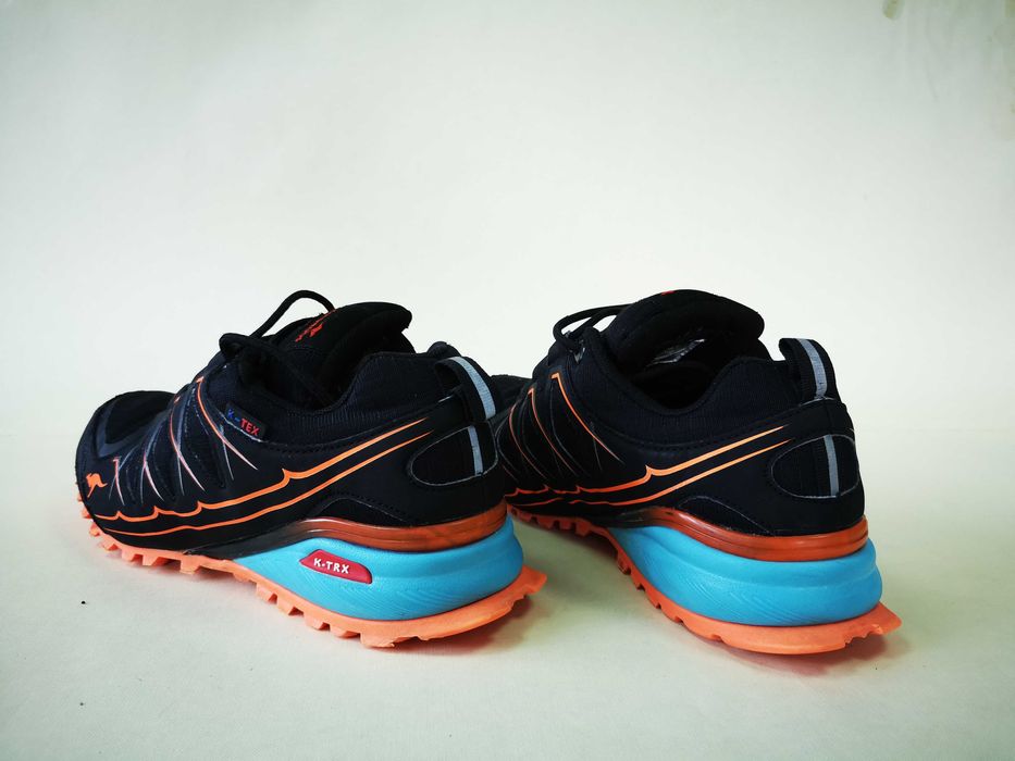 Ghete munte adidasi copii 39 40 - KANGOROOS  Usori  Impermea Ca NOI