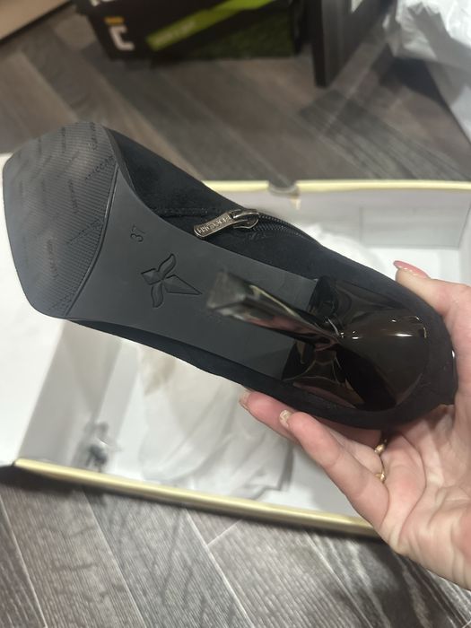 Продам новые ботильоны