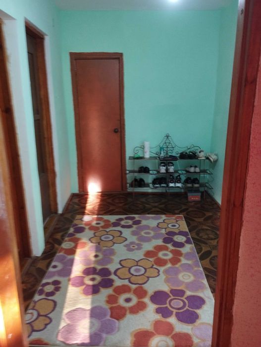 Срочно,квартира сотилади