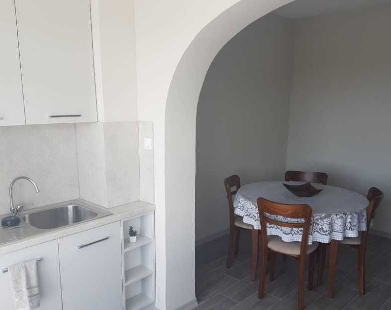 Дава се под наем Двустаен апартамент в Пловдив, Каменица 2 - 65 кв.м за 255 € - Снимка #2