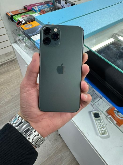 iPhone 11 Pro 256гб  100%