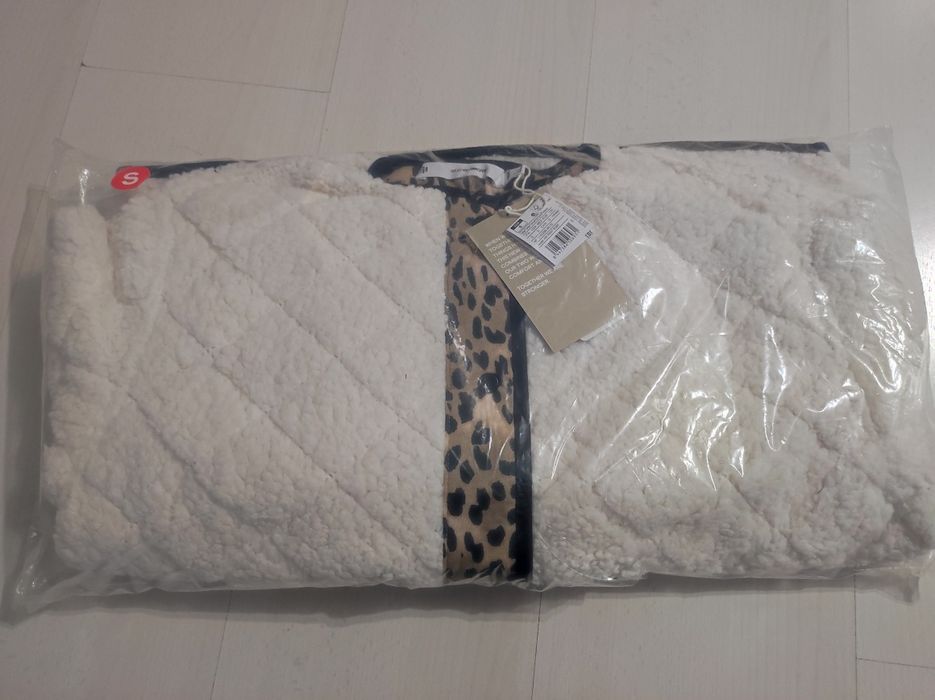 Women secret - двустранно яке с животински принт