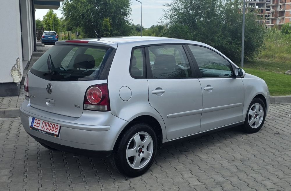 VOLKSWAGEN Polo 2006 — imagine 2