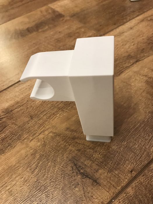 Держатель лейки душа.