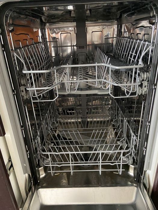 Продам посудомоечную машину BEKO
