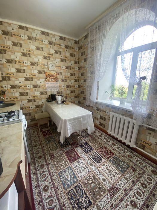 Продам 2 комн. квартиру