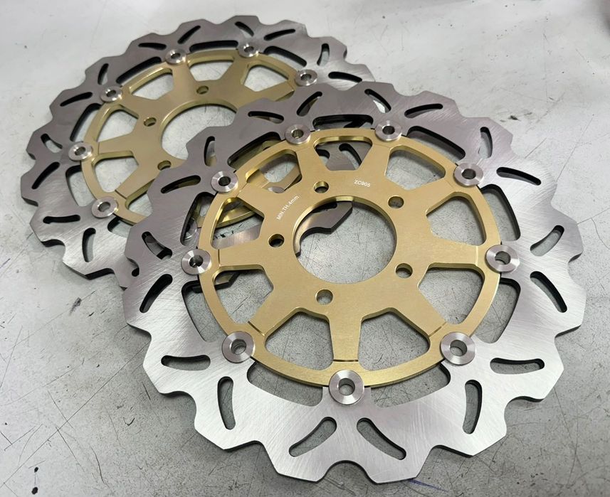 НОВИ спирачни дискове и накладки за Suzuki GSXR 600 / 750 / 1000
