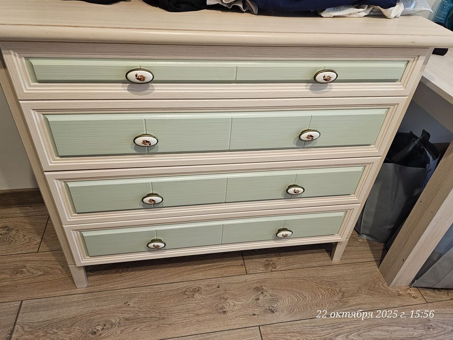 Кровать двухспальная