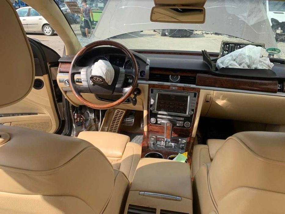 dezmembrez vw Phaeton 3.0d 2011/bara fata phaeton/ capota phaeton