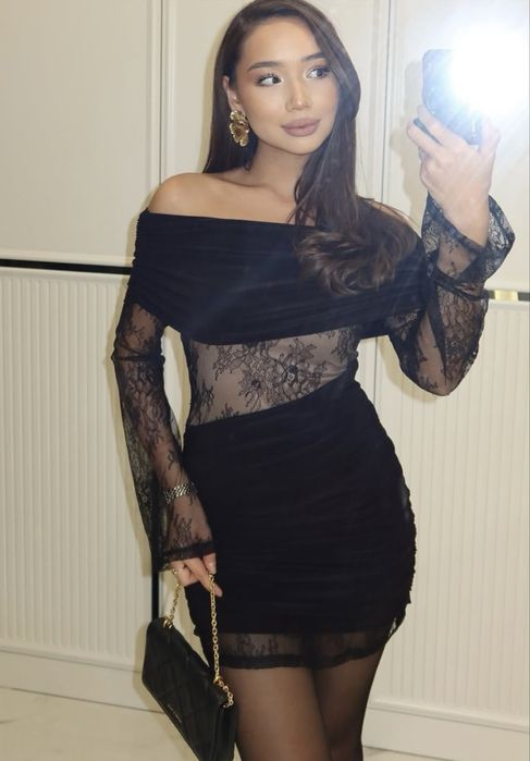 Платье черное короткое ,кружевные рукава, размер 42 (44) S