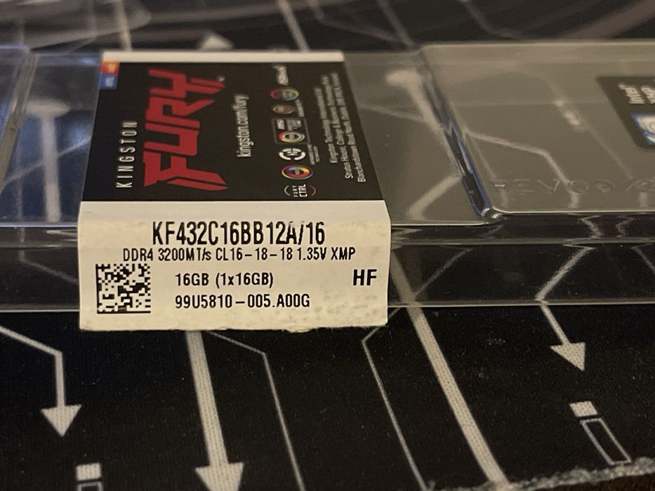 Kingston FURY RGB  Memorie DDR4 Beast 16GB Ram 3200MHz