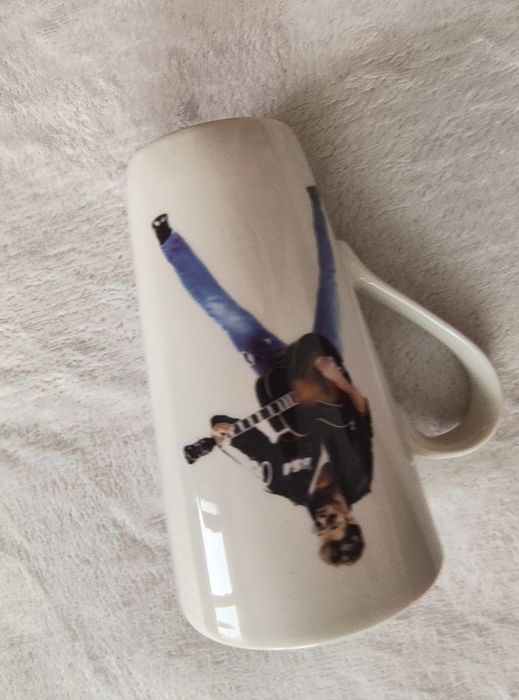 George Michael диск и чаша