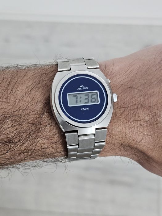 Ceas LCD Arctos 1970 Nos made in Germany de colectie Rar