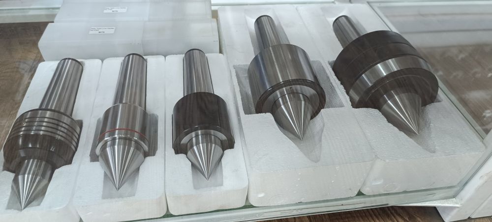 Токарно фрезерный инструмент