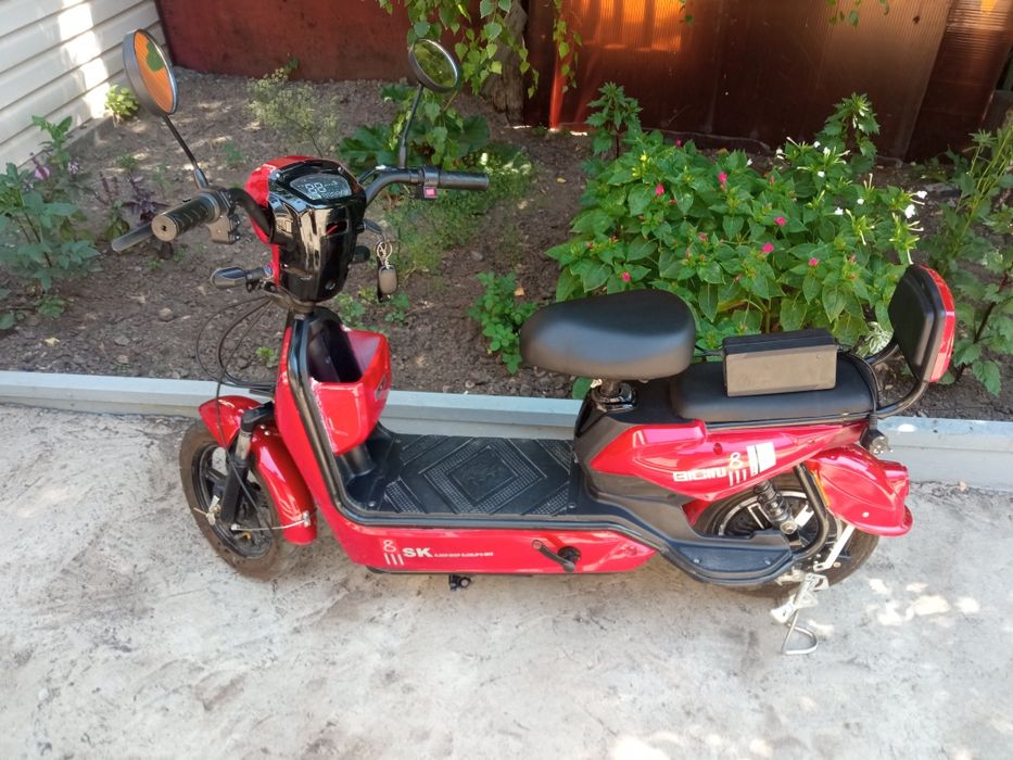 Элекроскутер СК8