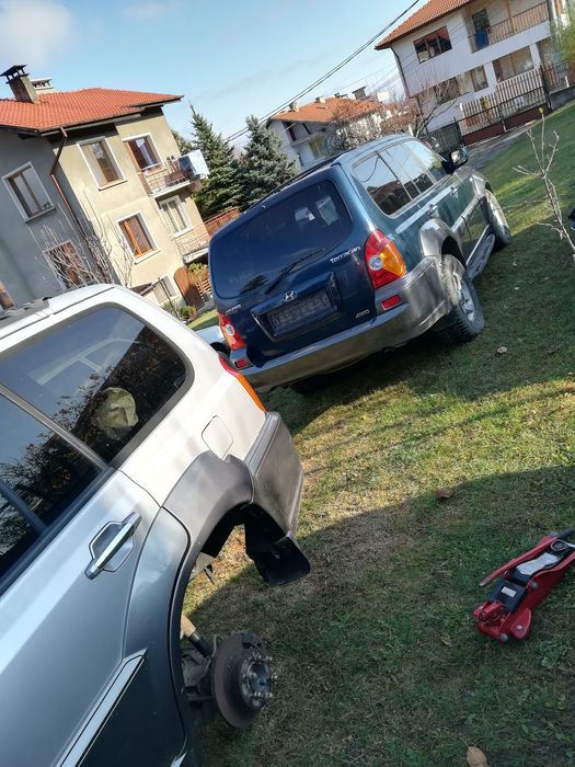 Хюндай Теракан на части пресен