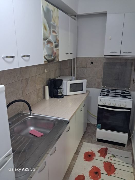 Inchiriez Garsoniera