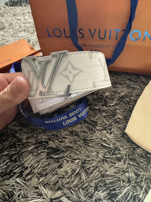 Curea Louis Vuitton