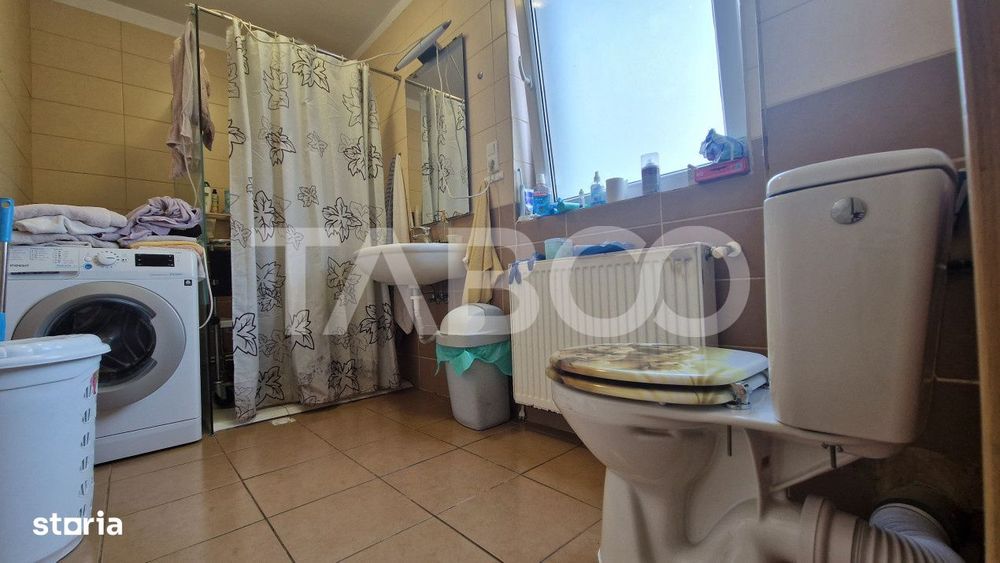 Casa individuala 4 camere cu teren generos si terasa inchisa Selimbar