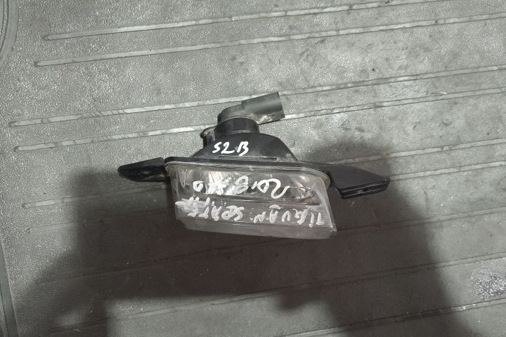 Lampa marsarier 5N0941072 BARA SPATE 5N0941072 BARA SPATE Volkswagen