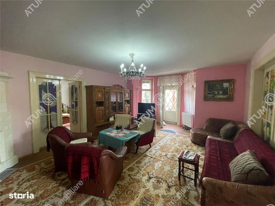 Casa individuala si teren 500 mp in zona Sub Arini din Sibiu