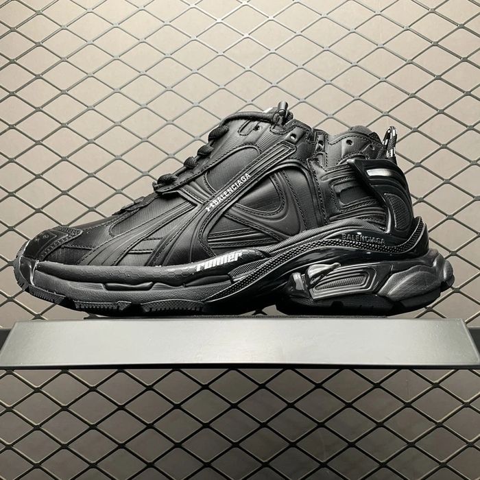 Balenciaga Runner - Black