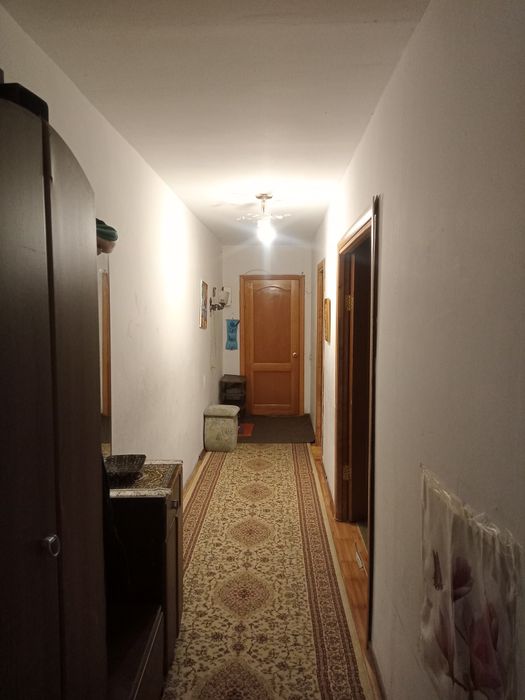 Продам 3 комнатную