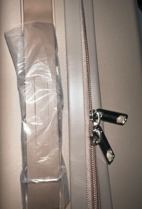 Чемодан ручная кладь