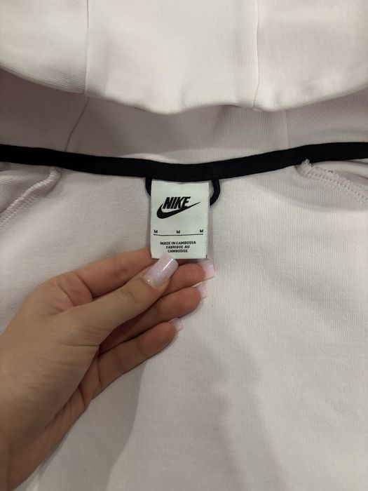 nike tech roz deschis