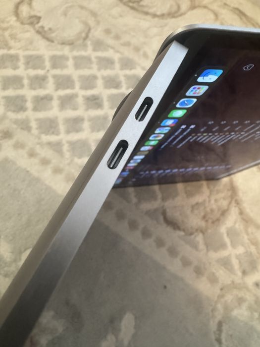 Продам свои MacBook Pro