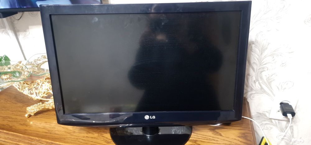 Телевизор LG 55 см