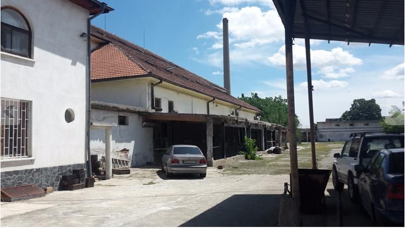 Продава се Промишлена сграда в Стамболийски - 13892 кв.м за 32 €/кв.м - Снимка #2