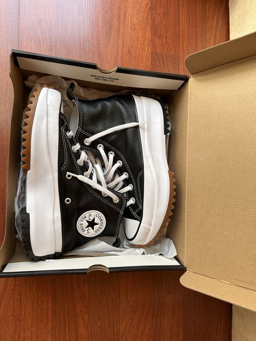 Кожени кецове Converse
