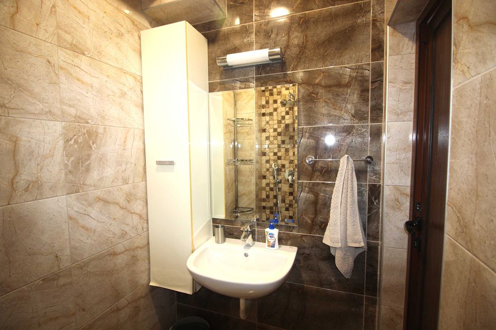 Дава се под наем Двустаен апартамент в Габрово, Център - 55 кв.м за 331.5 € - Снимка #14