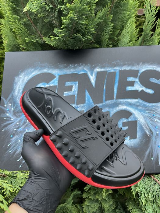 Slapi Louboutin