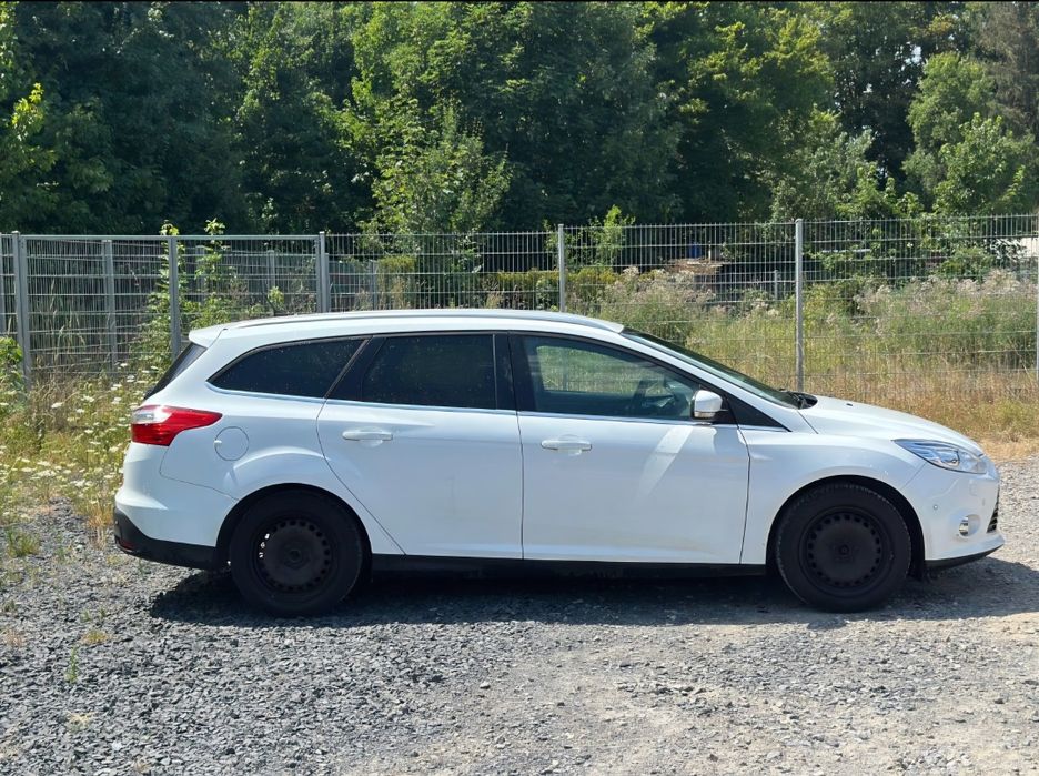 Ford focus 1.6 Benzina  Titanium