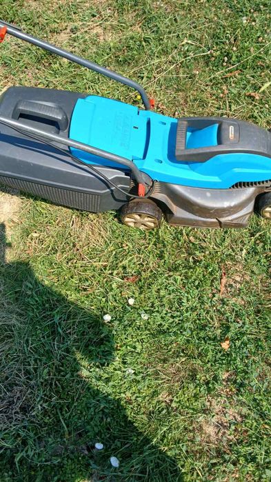 Електрическа косачка GARDENA 32 С кабел 40м.Е. Мощност 1200W. Широчина