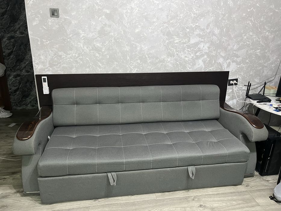 Продам диван 3в1 срочно