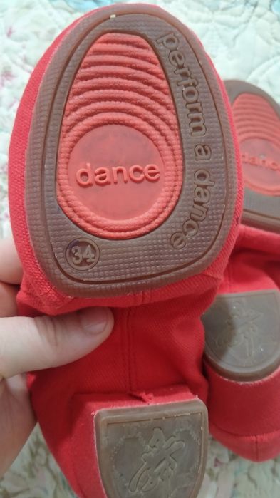 Продам балетки для хореографии