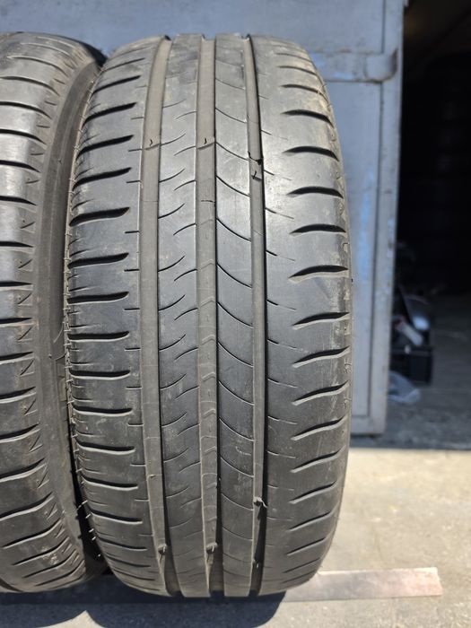 2 броя летни гуми 205/60/16 Michelin DOT 0415 5 mm