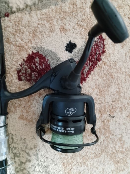 Рыбаловные вещи продам