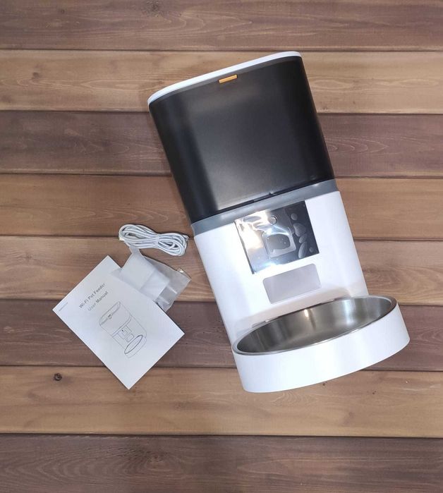 Кормушка для домашних животных