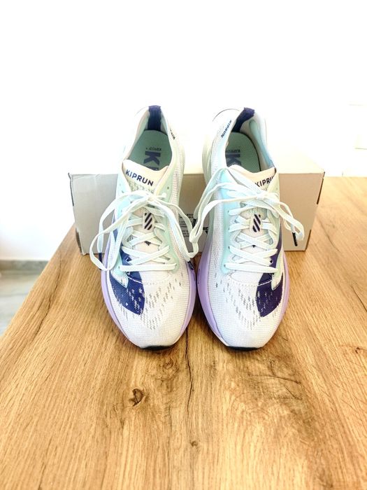 Incaltamite pentru alergat cu talpă de carbon KIPRUN KD900X LD