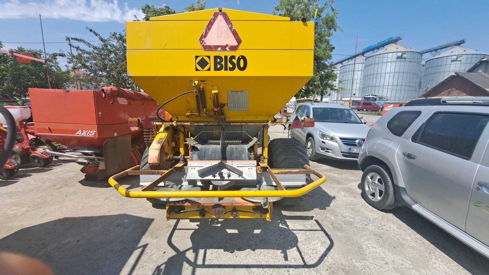 Masina imprastiat amendamente Agrex 6000