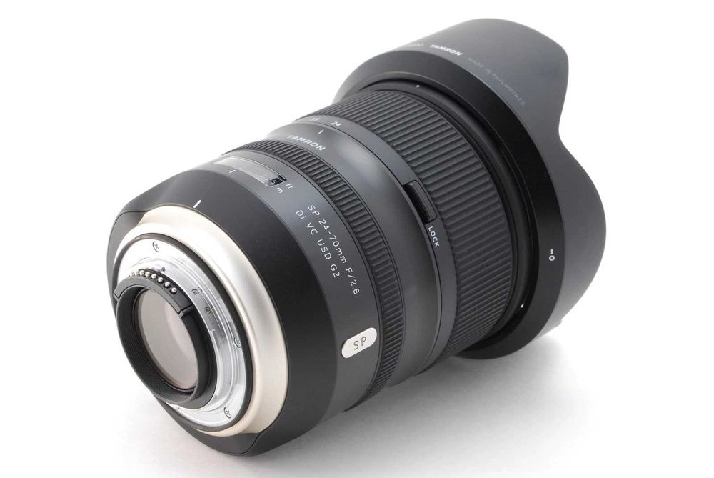 Tamron 24-70mm F 2.8 .G2 pt Nikon ,cu filtru UV si parasolar inclus.