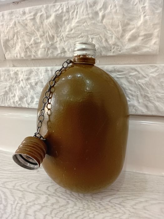 Продам фляшку в отличном состоянии